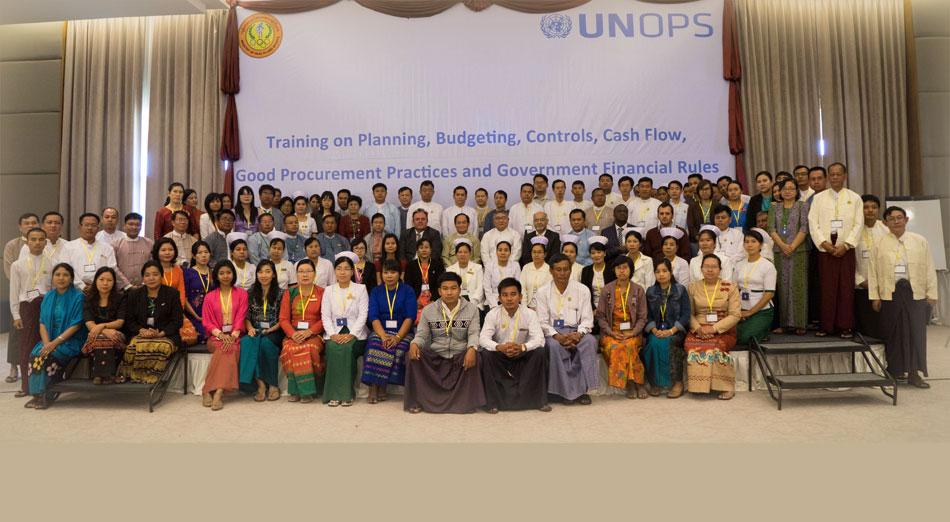 Union Minister for Health H.E. Dr Myint Htwe with officials from the Ministry of Health and Sports , UNOPS and participating government health staff from across the country, after the opening session of the training, Nay Pyi Taw, 6 November 2017.