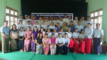 Participants of the LMIS training in Hpaan Township together with facilitators, Kayin State, 2014 Photo: UNOPS